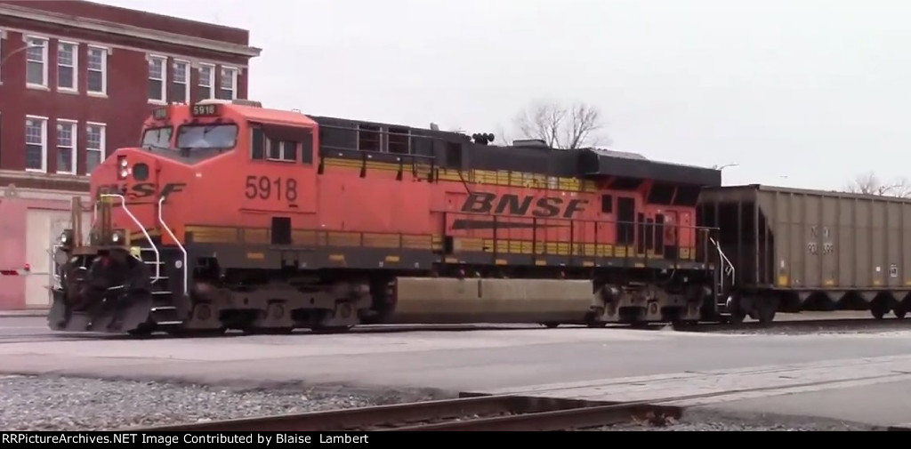 BNSF coal train DPU